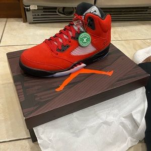 Jordan 5 Raging Bulls